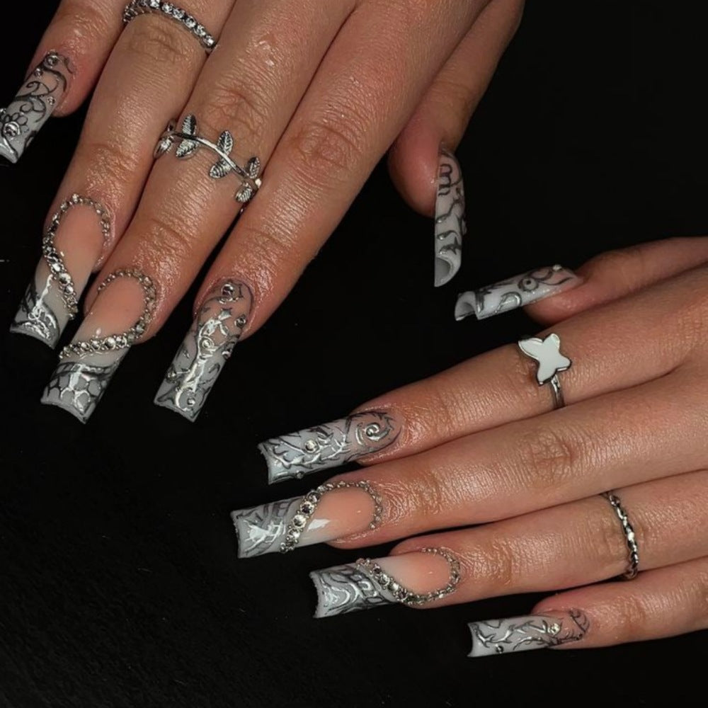 Rhinestone & Elegant Design Press-On Nails Bowlift