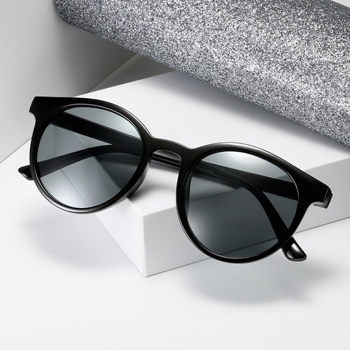 Chic Round Sunglasses Bowlift