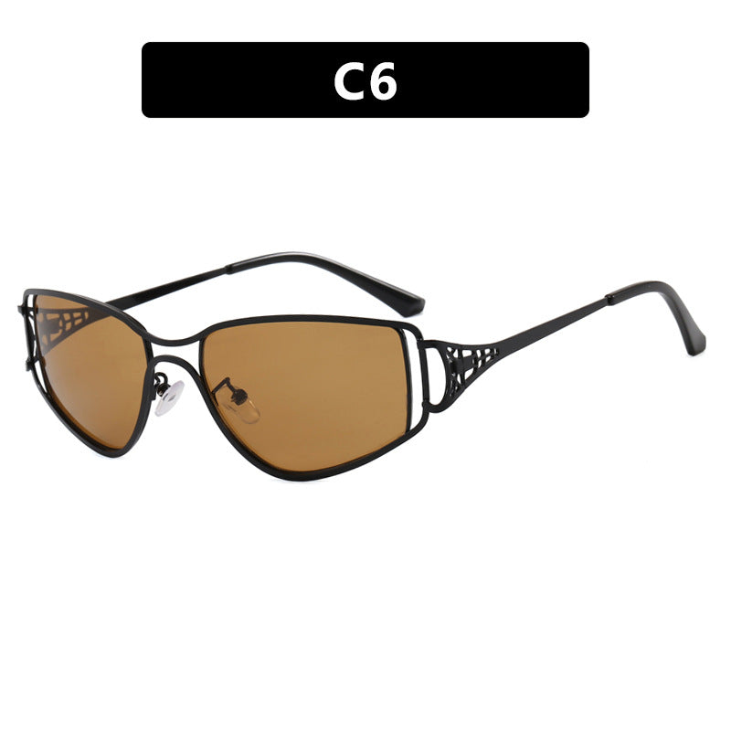 Ladies exclusive Cat-Eye sunglasses with elegant embellishments Bowlift