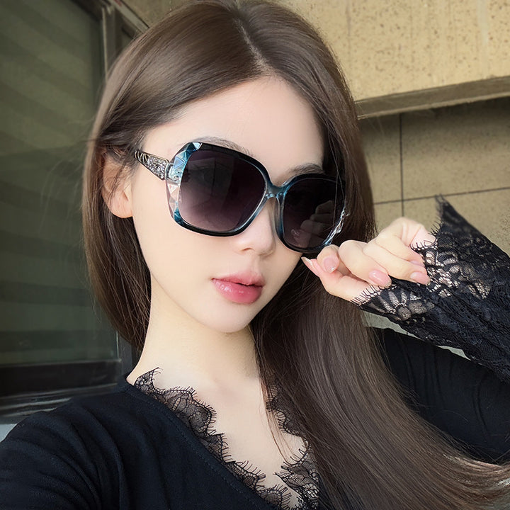 Women's Designer Sunglasses with Glamorous Accents Bowlift
