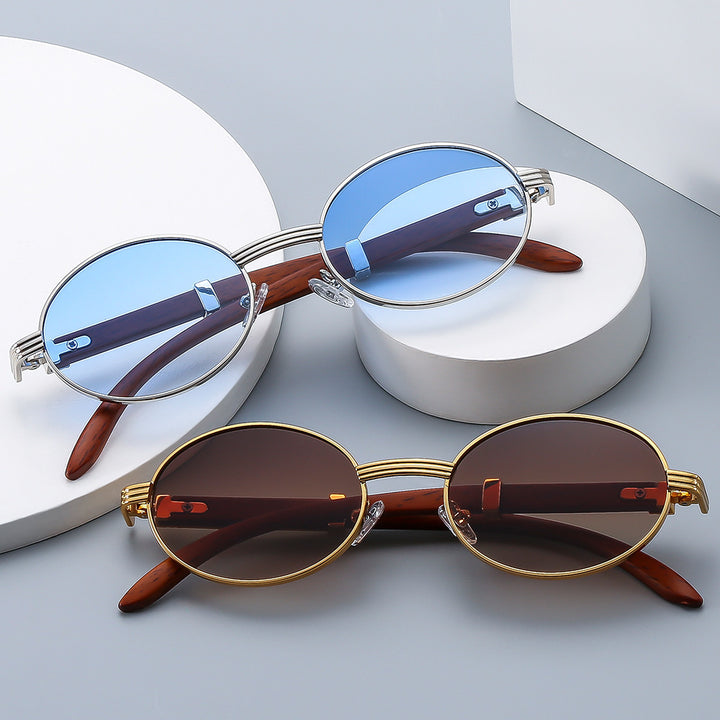 Vintage-Inspired Circular Sunglasses with Luxurious Golden Accents Bowlift
