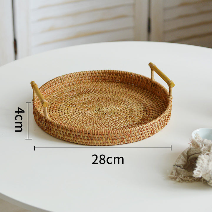 Round serving platter made of braided rattan Bowlift