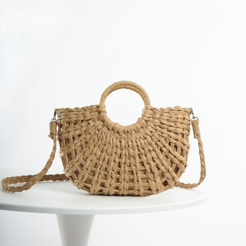 Handcrafted straw bag Bowlift