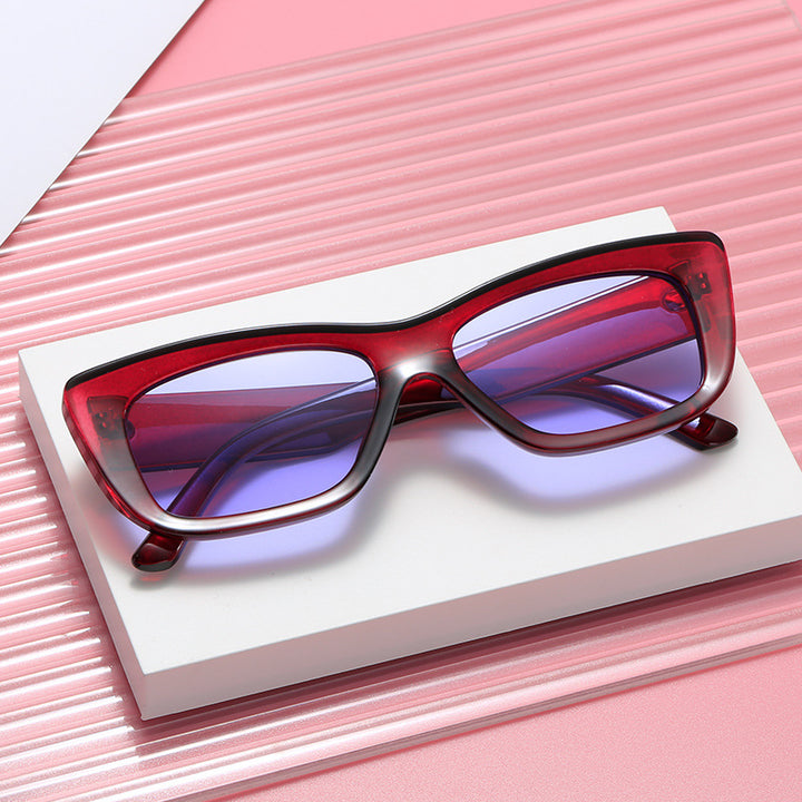 Ladies fashionable sunglasses with rectangular frame Bowlift