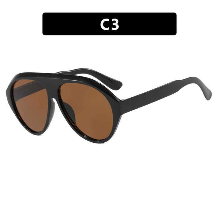 Women's oversized sunglasses with stylish design and protective UV filter Bowlift