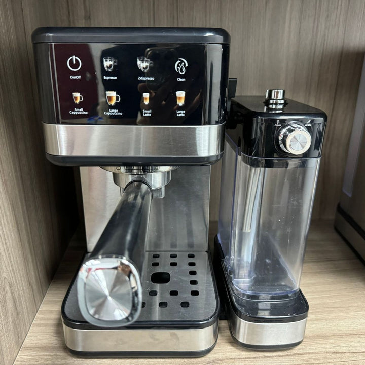 Kitchen machine Bowlift