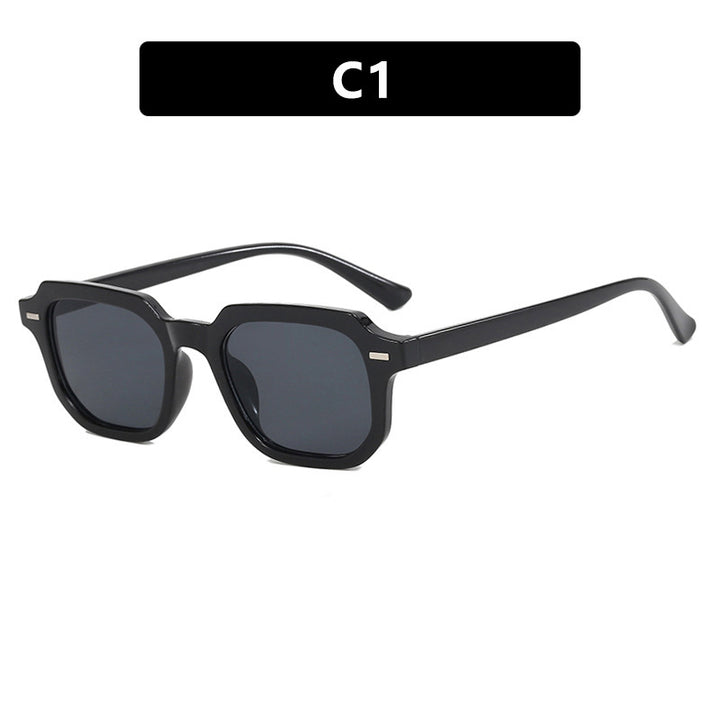 Ladies stylish sunglasses in striking, geometric design Bowlift