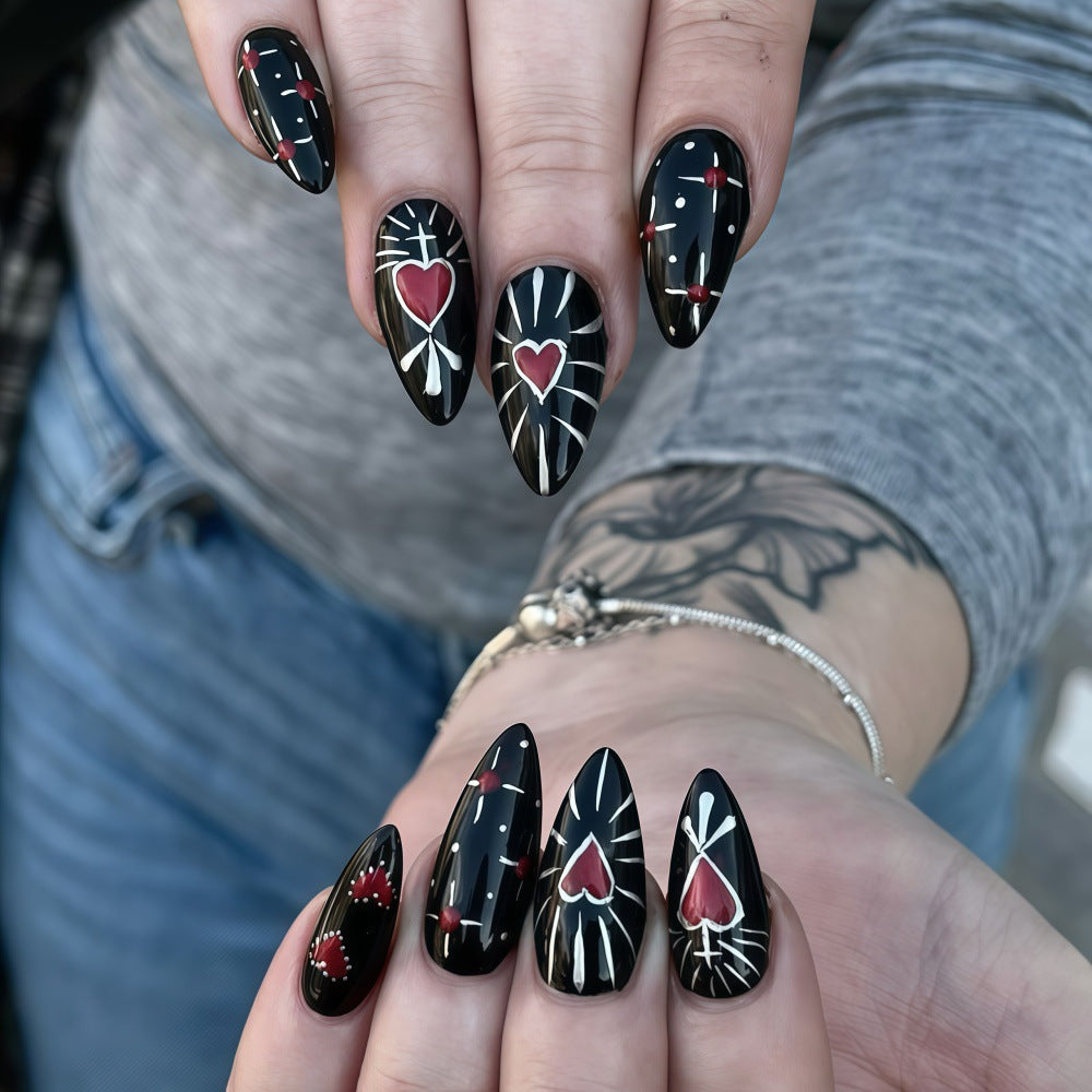 Creative heart design press-on nails Bowlift
