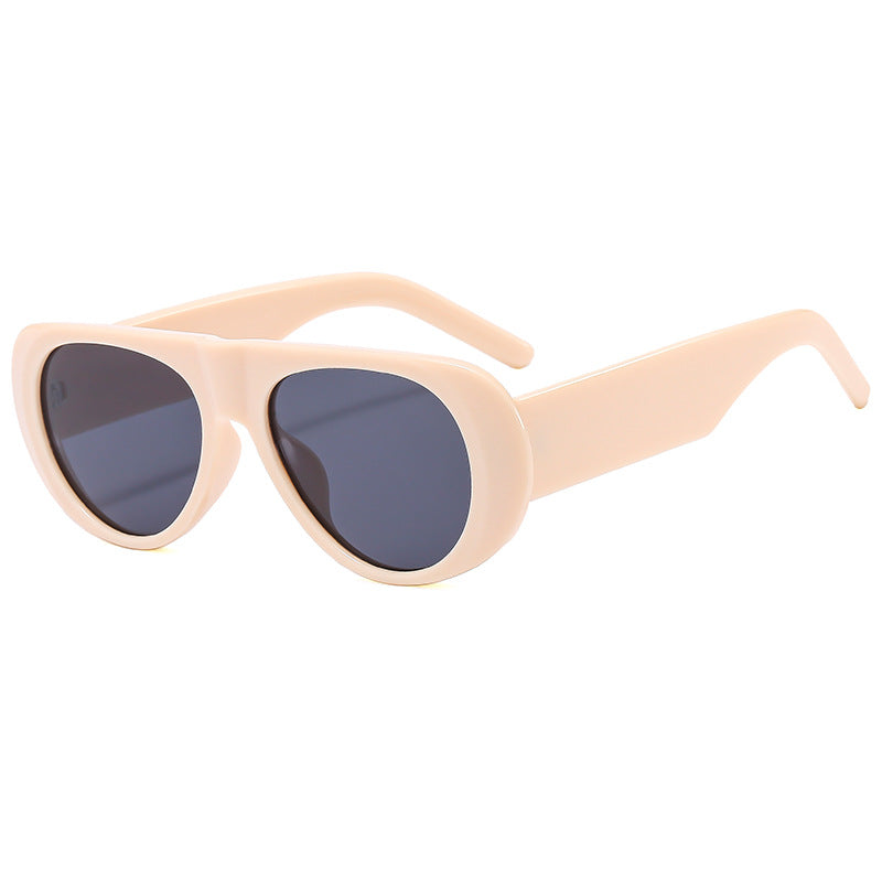 Women extraordinary sunglasses in trendy tortoiseshell design Bowlift