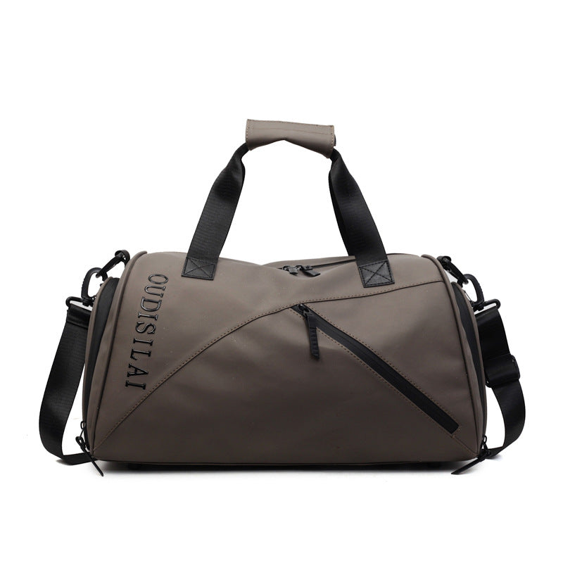 Sporty and Versatile Fitness Bag Bowlift