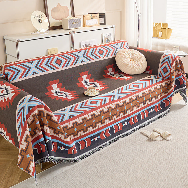 Geometric Patterned Throw Blanket