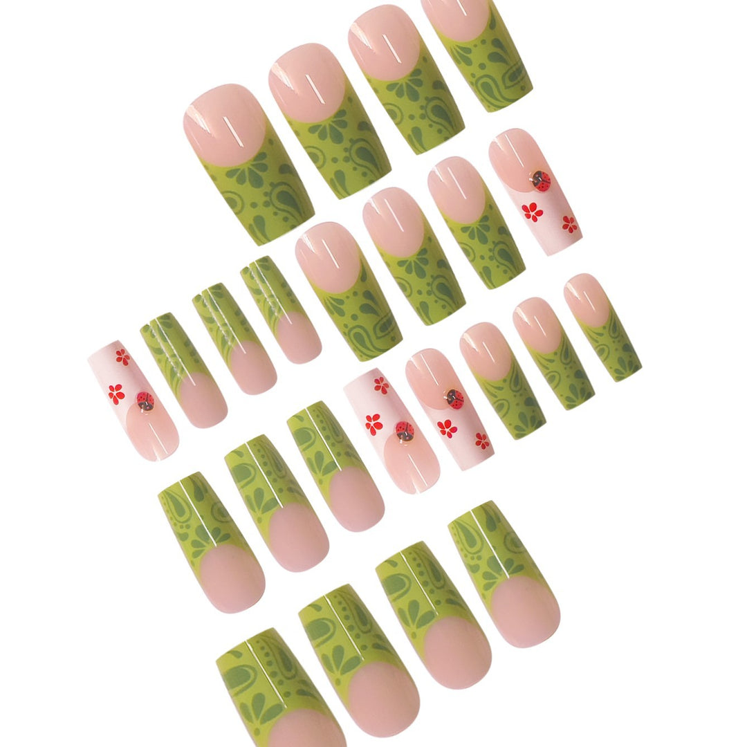 Floral Design Press-On Nails with Leaf Accents Bowlift