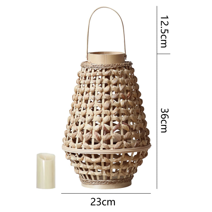 Elegant lantern made of braided rattan Bowlift