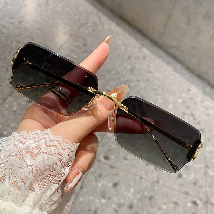 Women's oversized sunglasses with high-quality metal frame and polarized lenses Bowlift