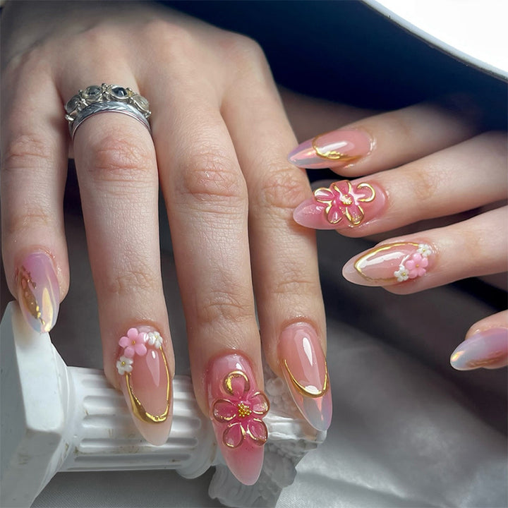 Decorative Press-On Nail Art Set with Elegant Floral and Gold Accents Bowlift