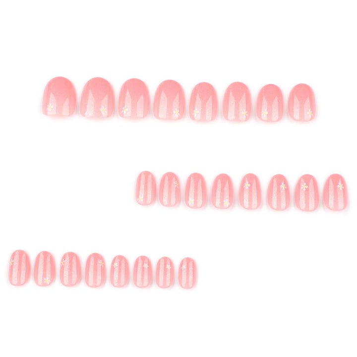 Elegant Nail Art with delicate floral motifs Bowlift