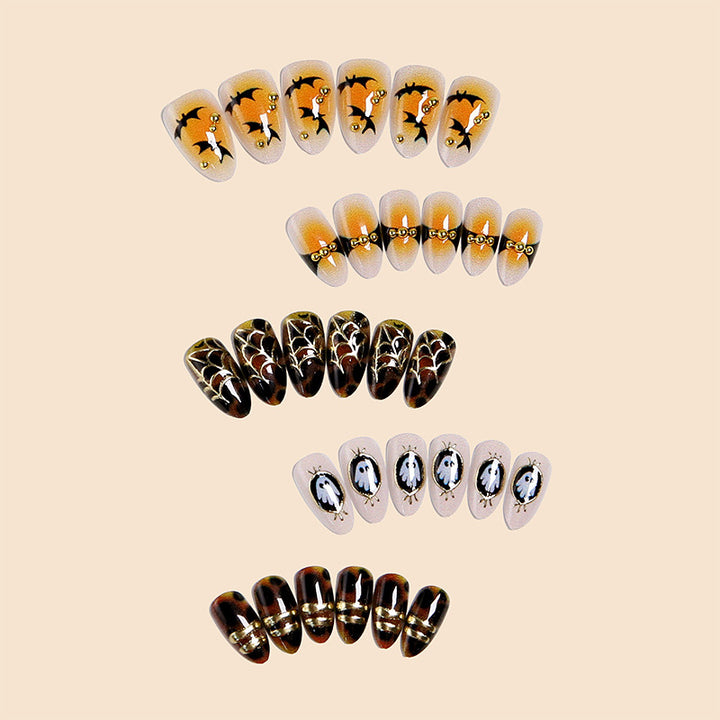Artificial nails with Halloween motifs and glitter details Bowlift