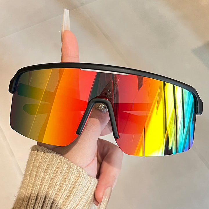 Unisex nan sporty shield sunglasses with continuous visor glass and non-slip nose pads Bowlift