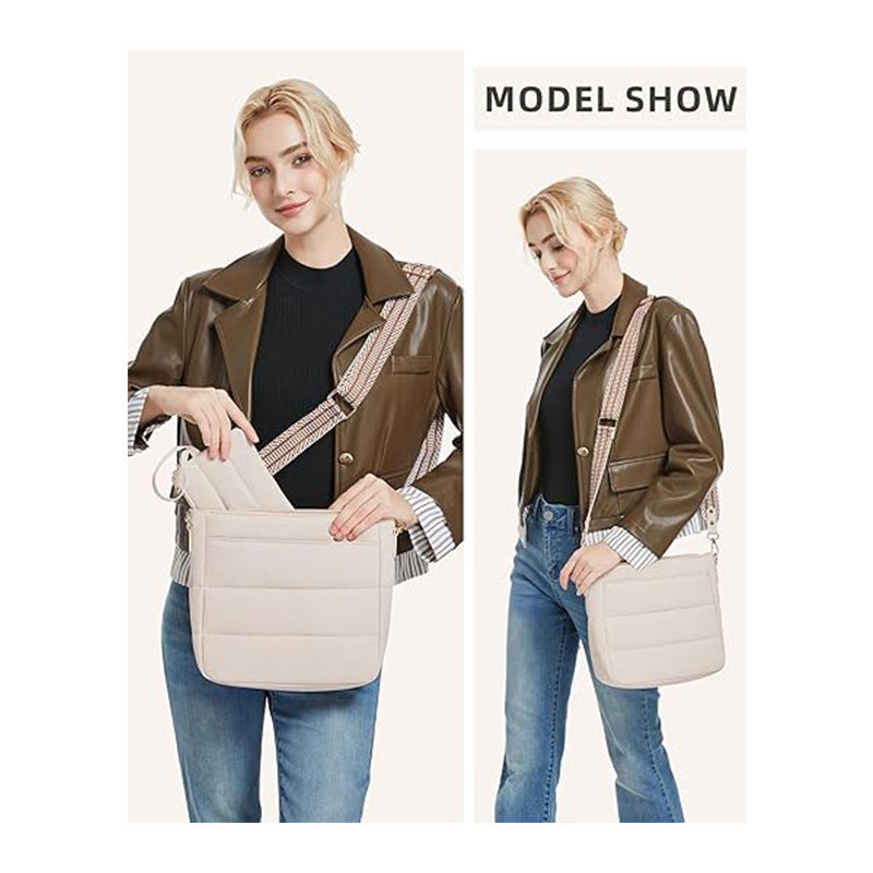 Fashionable shoulder bag with removable card case Bowlift