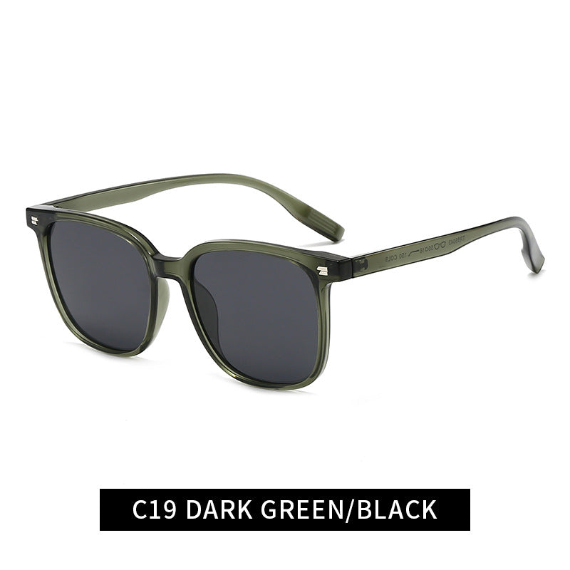 Ladies sunglasses in a modern square design with UV protection Bowlift