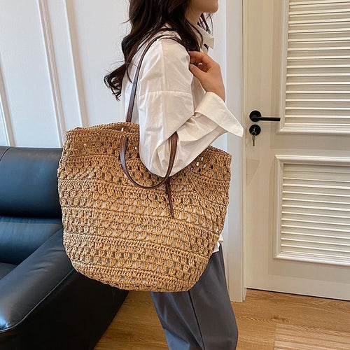 Handmade basket bag Bowlift