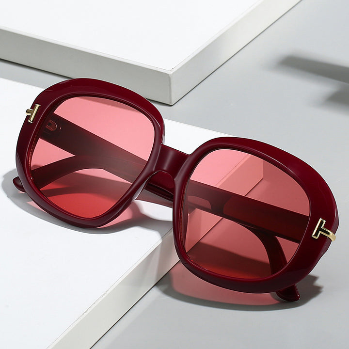 Stylish Oversized Sunglasses Bowlift