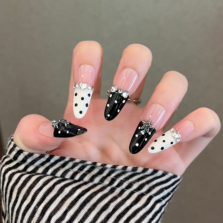 Elegant Floral Design Press-On Nail Extensions Bowlift