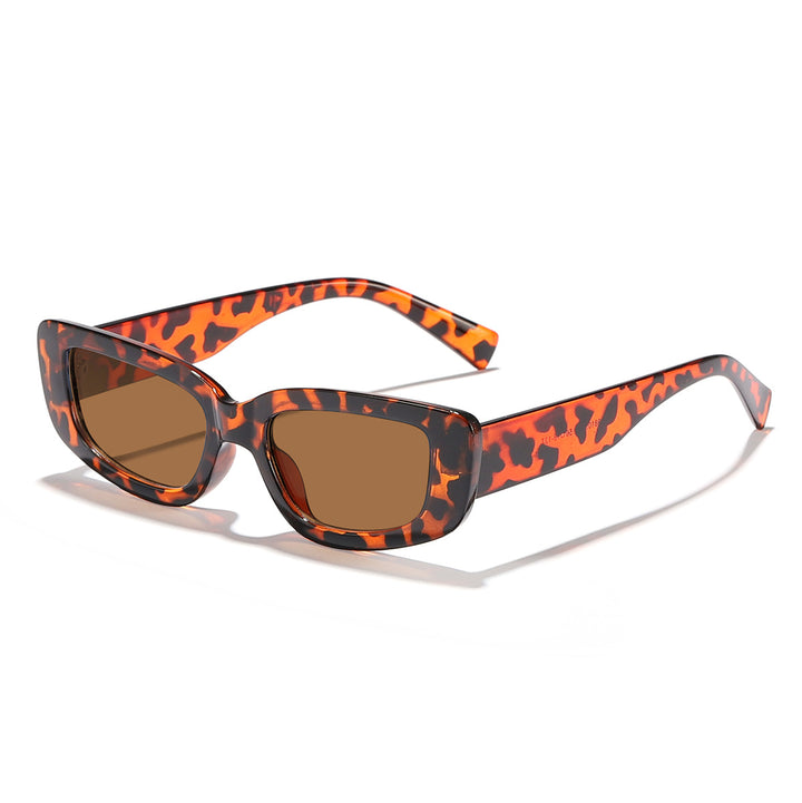 Ladies fashionable Cat-Eye sunglasses with wide plastic frame and UV protection Bowlift