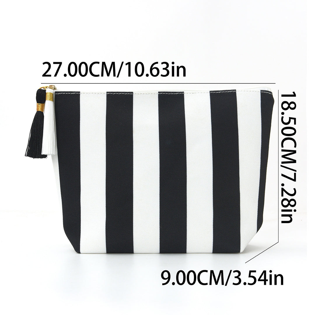 Cosmetic bag with sophisticated stripe pattern Bowlift