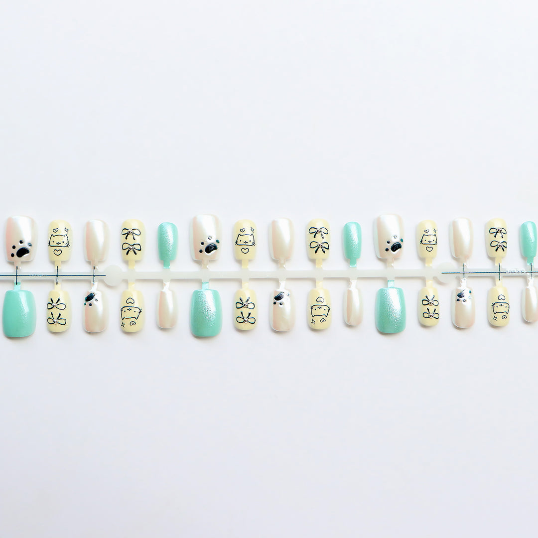 Whimsical Animal-Themed Press-On Nail Art Bowlift