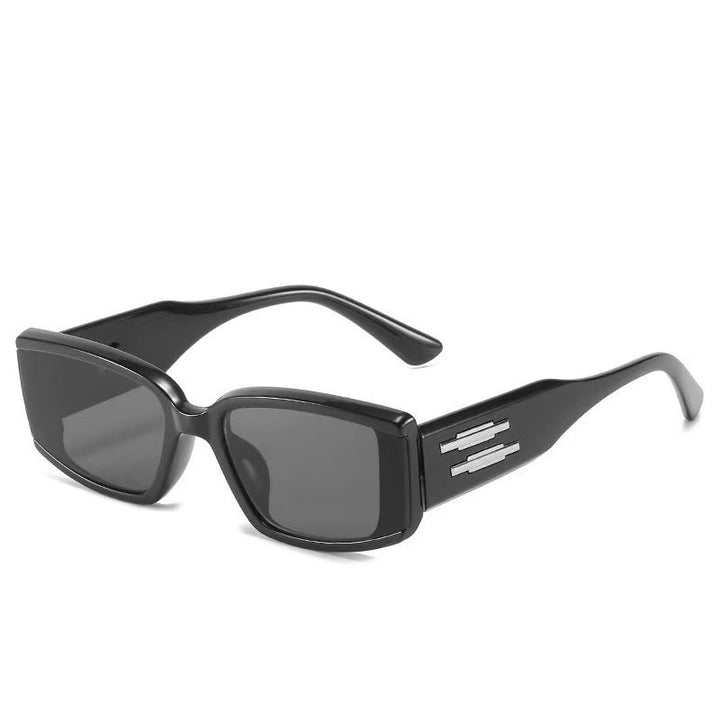 Women elegant square sunglasses with outstanding design Bowlift