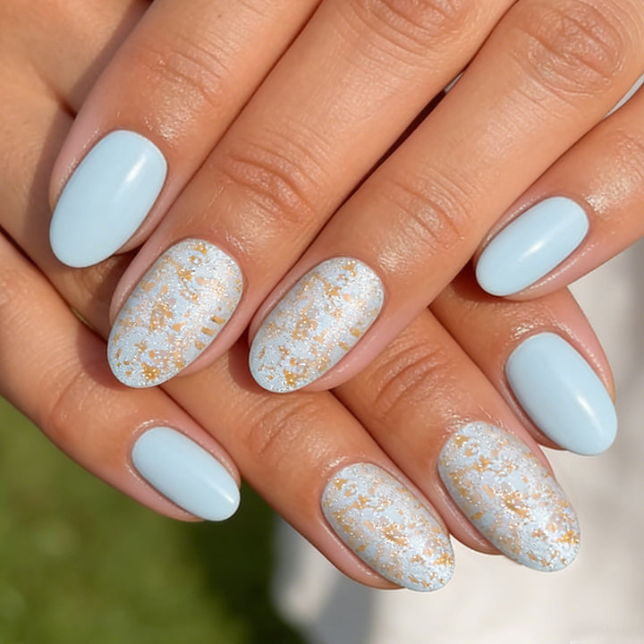 Elegant Press-On Nail Art Set with Glitter Accents Bowlift