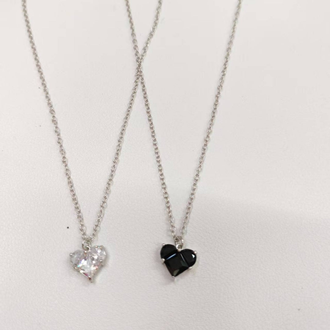 Heart-Shaped Crystal Pendant Necklace Bowlift