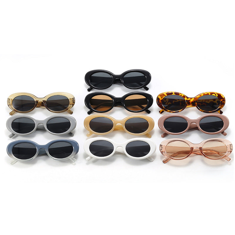 Women Oversized Sunglasses in Modern Design Bowlift