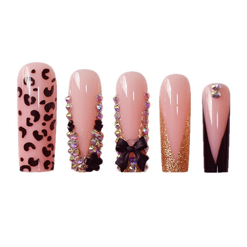 Glamorous Press-On Nail Art Set with Rhinestone and Leopard Accents Bowlift