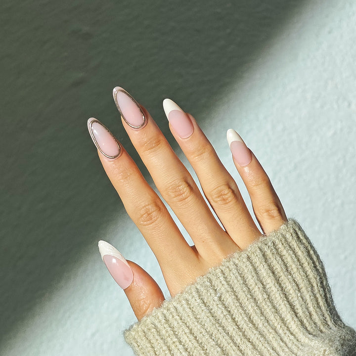 Elegant Stiletto Press-On Nail Set Bowlift