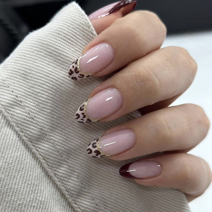 Stylish French Tip Nail Art Extensions Bowlift
