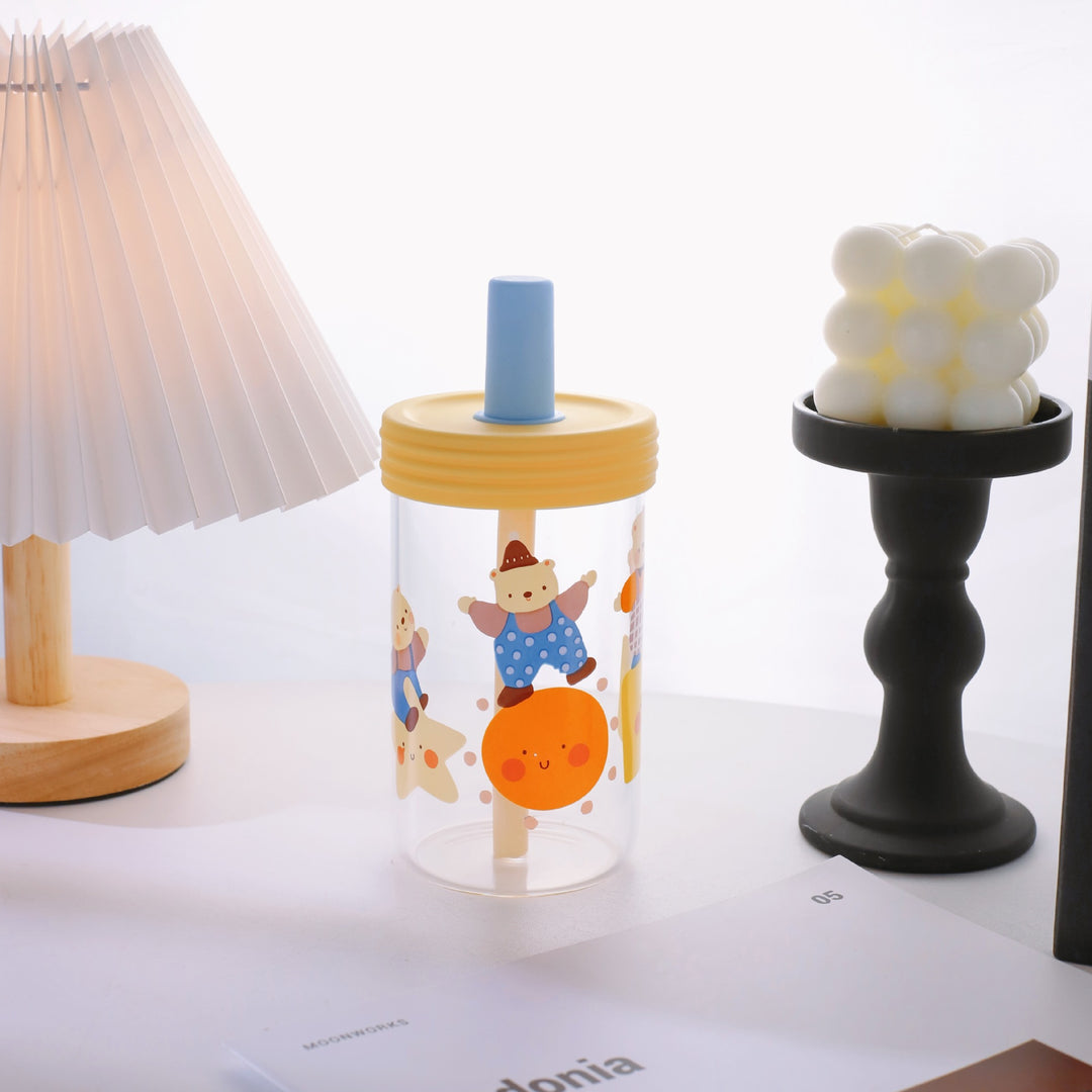 Women creative drinking container with practical silicone surface and playful animal design Bowlift
