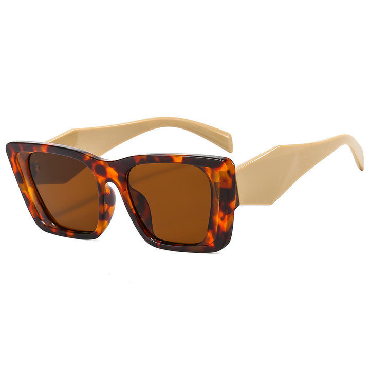 Women's oversized designer sunglasses with futuristic frame Bowlift