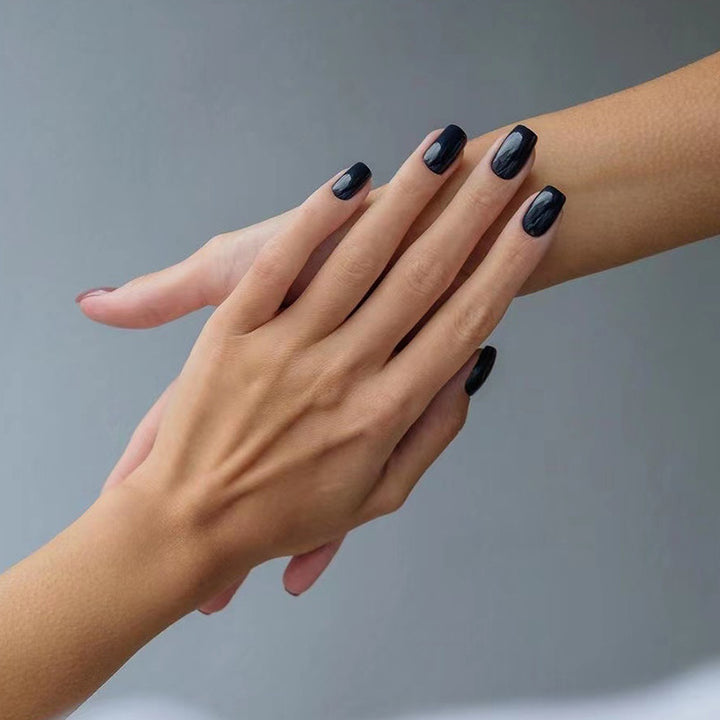 High-Quality Artificial Nails Bowlift