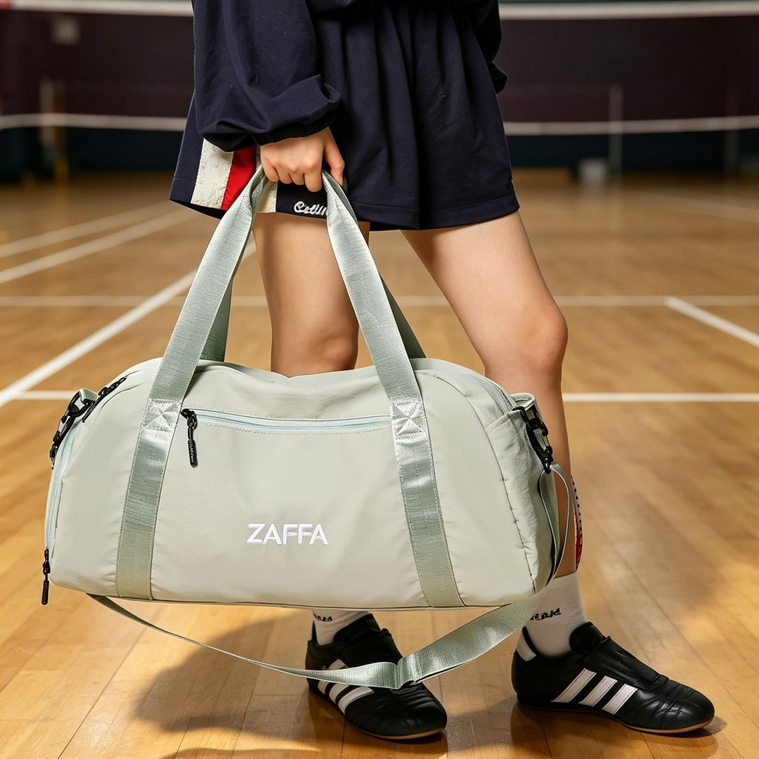 Practical Sports Bag Bowlift