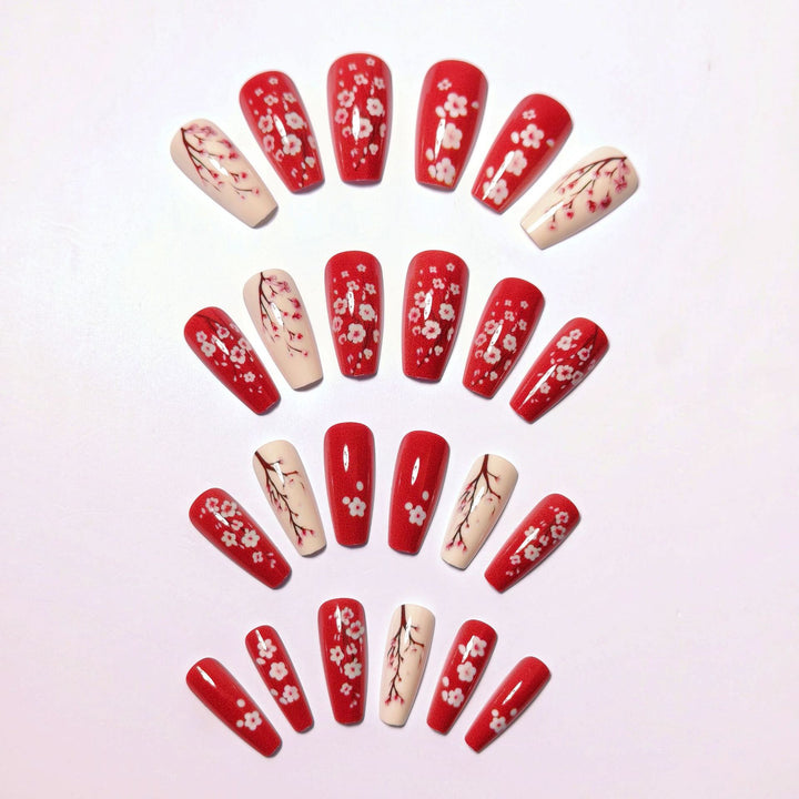 Artificial nails with blooming cherry blossom design Bowlift