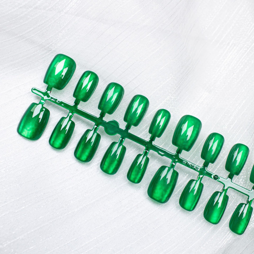 Press-On Nail Tips Bowlift