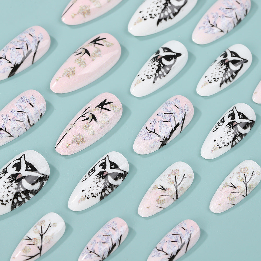 Creative art nails in elegant owl design Bowlift