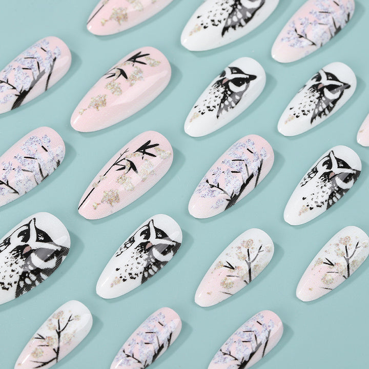 Creative art nails in elegant owl design Bowlift