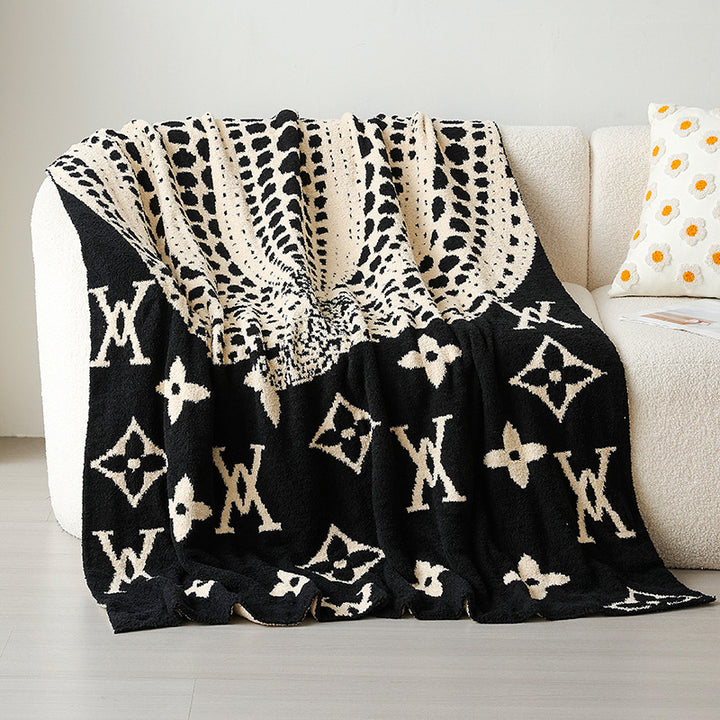 Ladies decorative throw blanket Bowlift