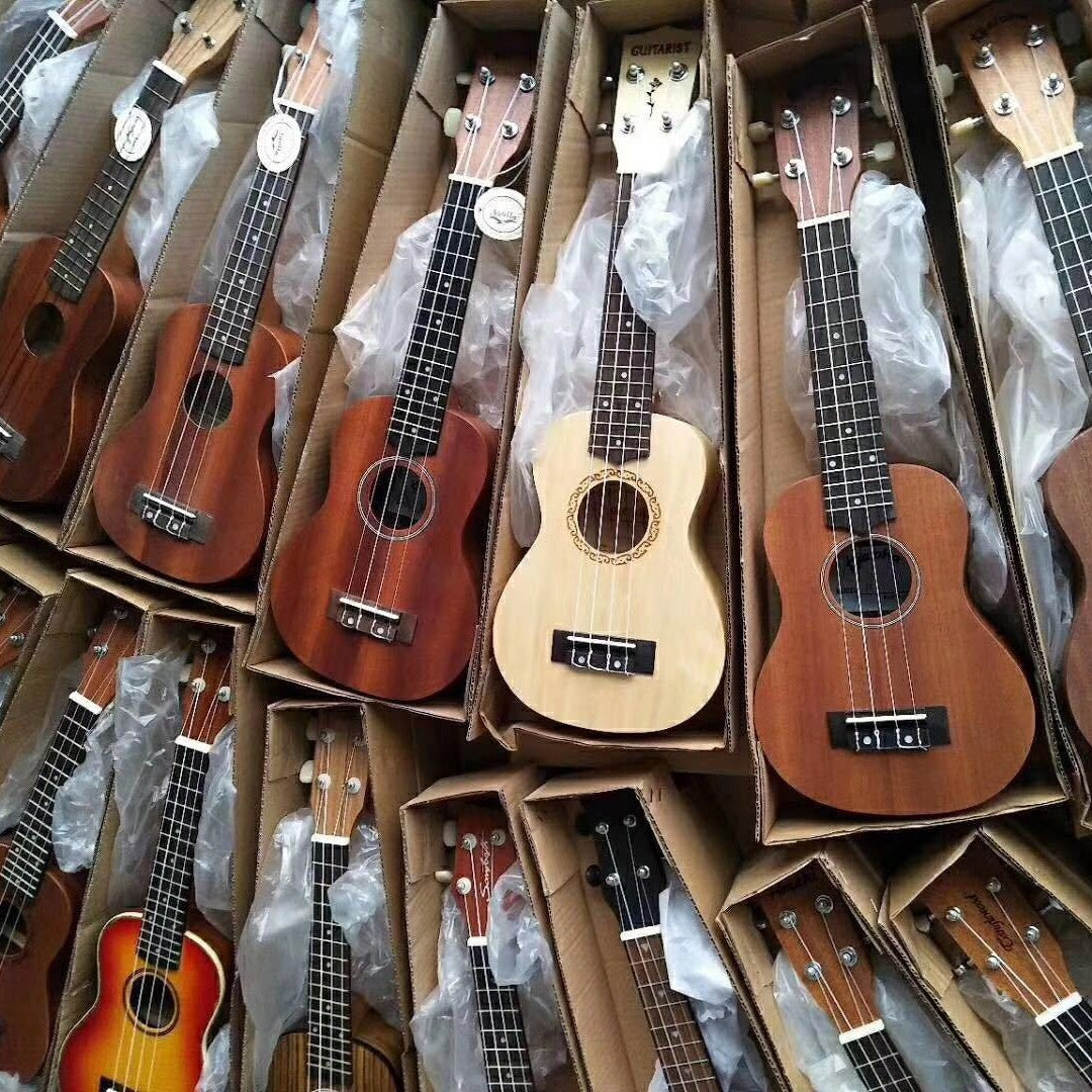 Premium Solid Wood Ukulele Bowlift