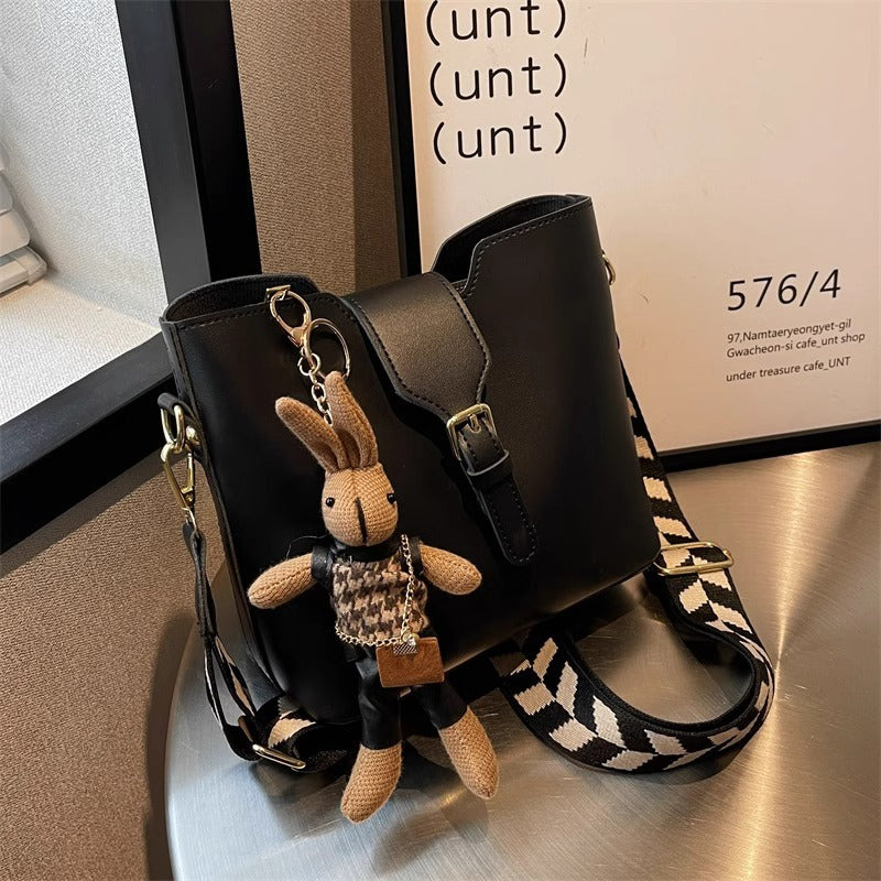 Versatile Chic Crossbody Bag Bowlift