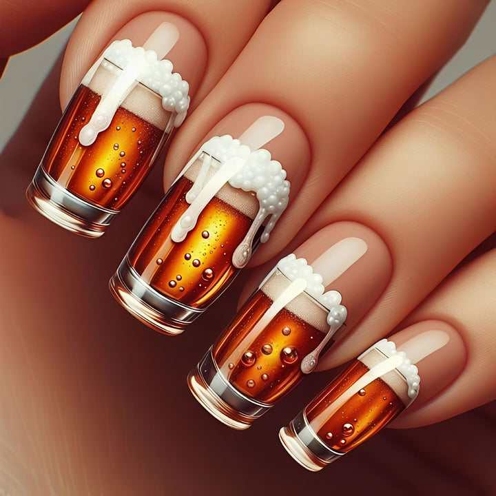 Artificial nails with Creative Beer Glass Design Bowlift