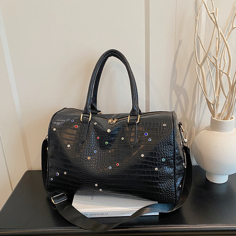 Elegant Handbag with Luxurious Crocodile Pattern and Colorful Applications Bowlift